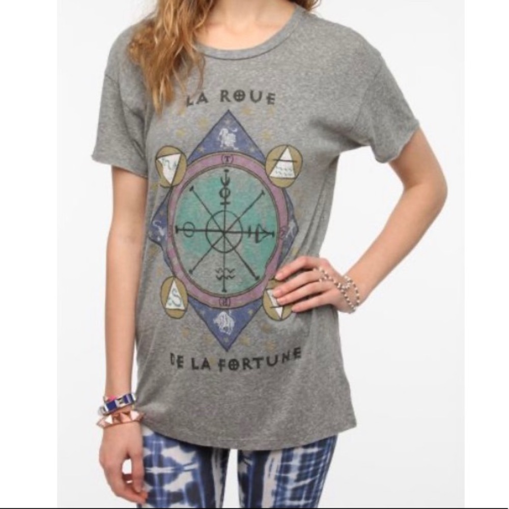 Urban Outfitters Truly Madly Deeply La Roue Short Sleeve Tshirt